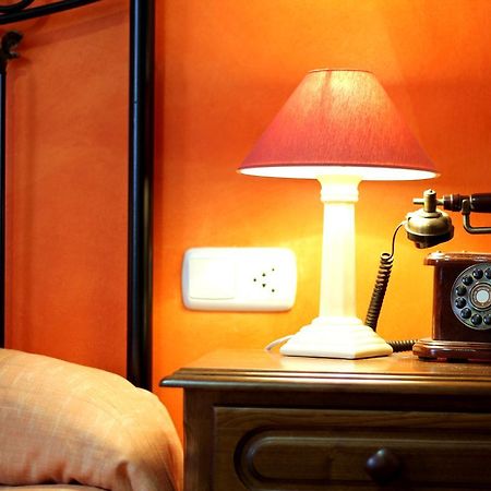 Hotel Rural Hojaranzos Tejeda de Tiétar 외부 사진