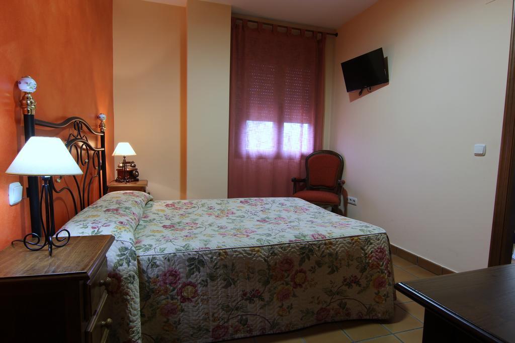 Hotel Rural Hojaranzos Tejeda de Tiétar 외부 사진