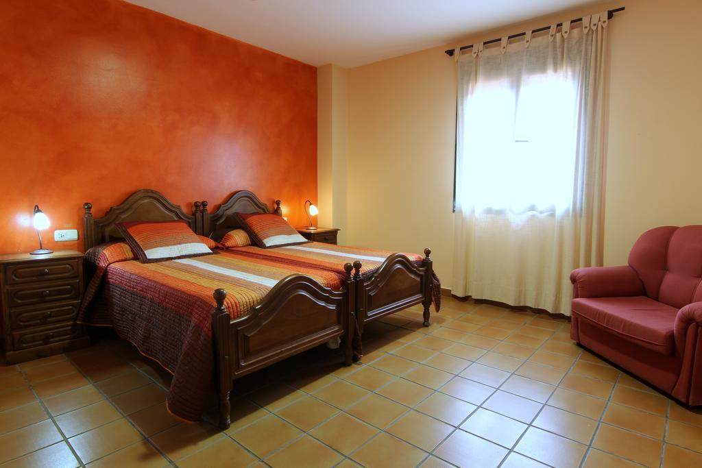 Hotel Rural Hojaranzos Tejeda de Tiétar 외부 사진